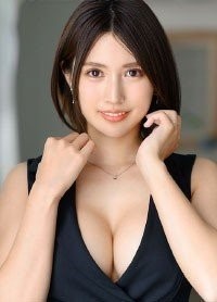 Risa Hoshisaki