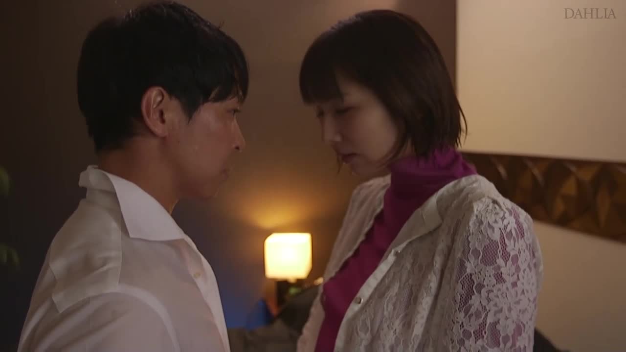 Until the morning and the wife who worked part-time was unable to go home due to the sudden heavy rain... Yuka Hotaka - AV大平台-Chinese Subtitles, Adult Films, AV, China, Online Streaming