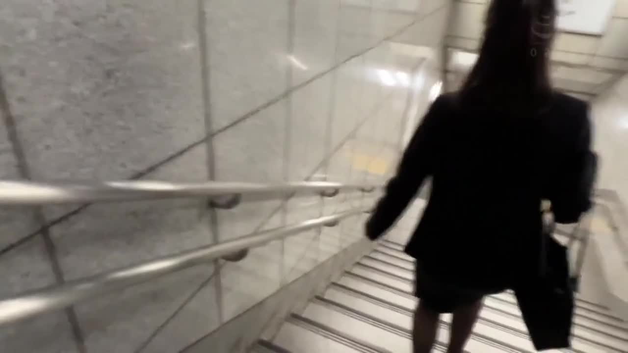 [Deep Throat Training] Follow the OL and drag her to the hotel to humiliate her at will! The slender beauty’s pussy is completely conquered by the lustful cock! Forced oral sex and deep throat play in... - AV大平台-Chinese Subtitles, Adult Films, AV, China, Online Streaming