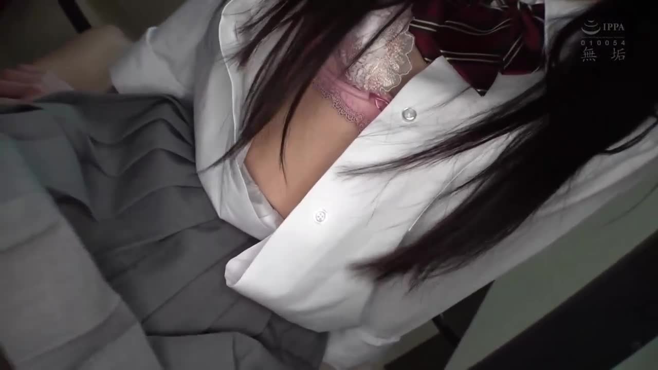 A beautiful girl in uniform who uses her youthful body to help socialize! While fucking her, I secretly removed the condom and had an instant orgasm without a condom! Even if the agreed time has passe... - AV大平台-Chinese Subtitles, Adult Films, AV, China, Online Streaming
