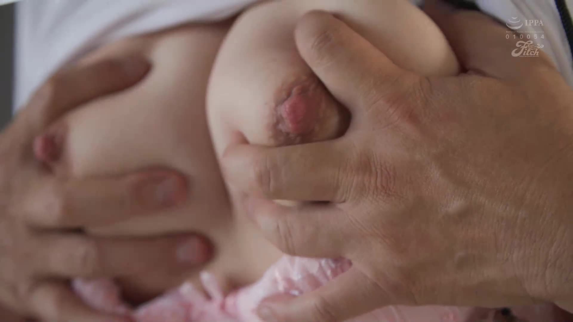棒球部顾问、部员、班主任……被周围男人当作性玩具的巨乳经纪人。 在她不想要的情况下被迫达到高潮的汗流浃背的强奸团。 天月杏 - AV大平台-中文字幕,成人影片,AV,国产,线上看