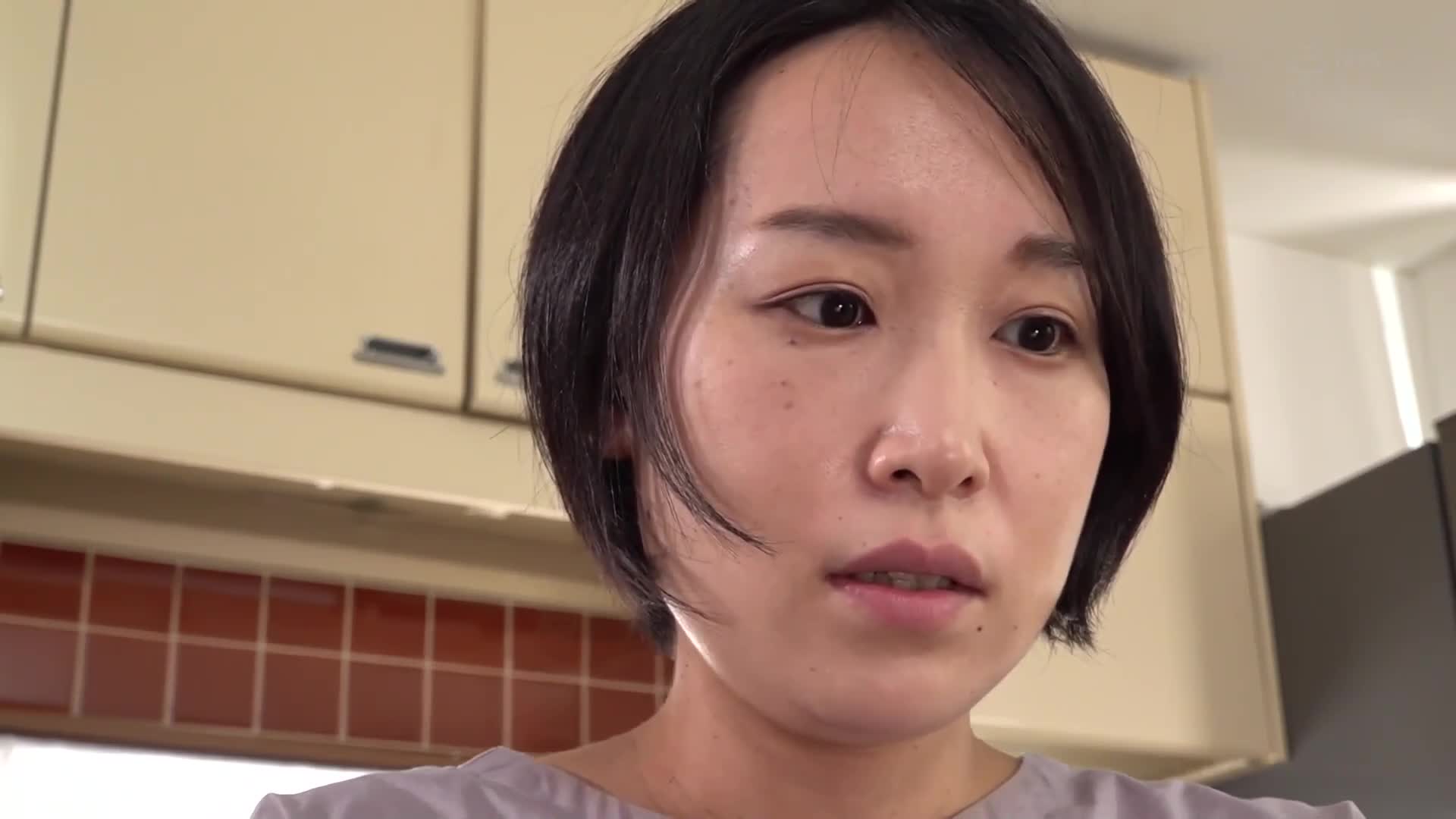 The mysterious slut who kept masturbating during the live chat turned out to be my sister. Nanami Tina - AV大平台-Chinese Subtitles, Adult Films, AV, China, Online Streaming
