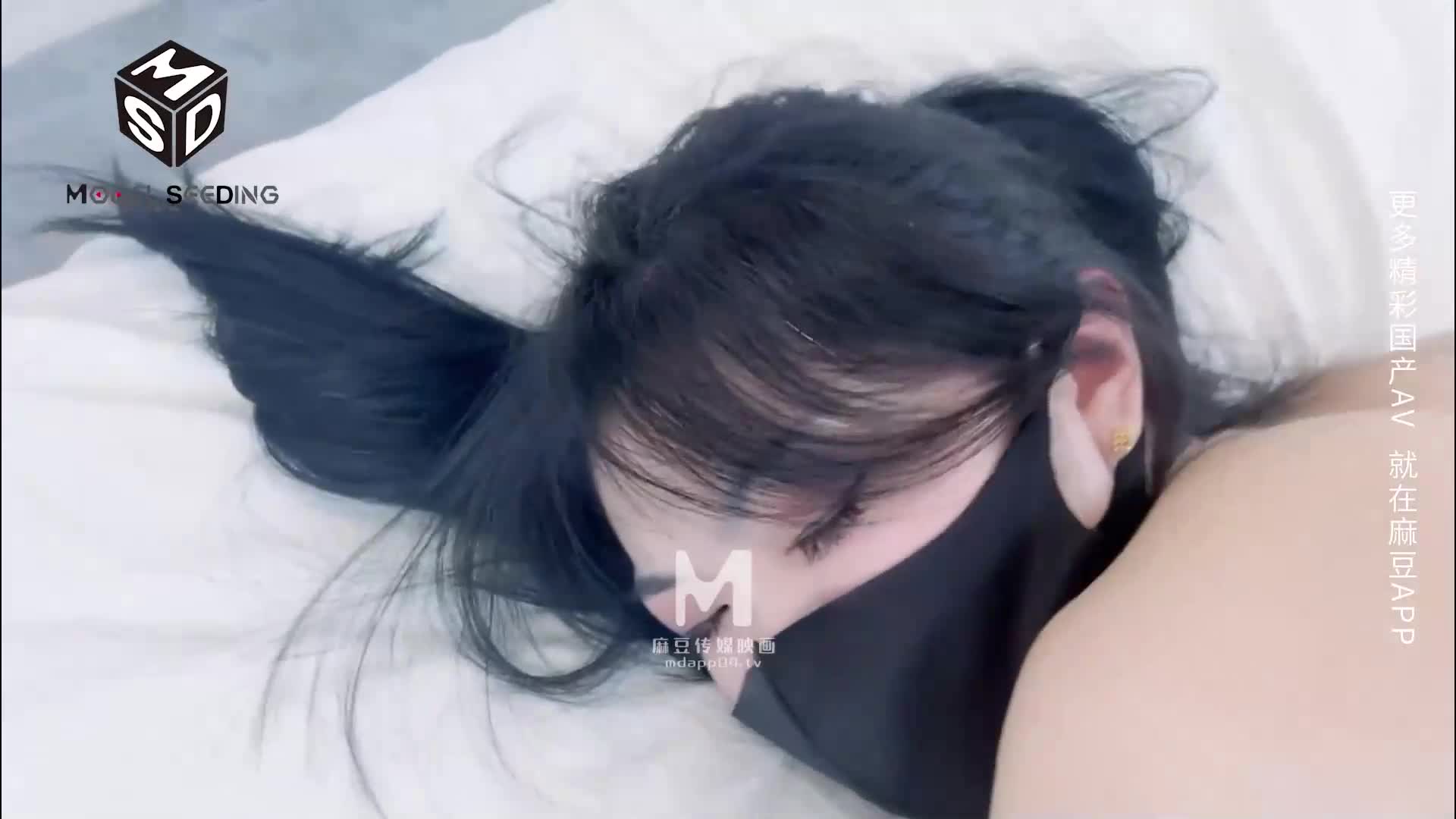 Creampie of my loli colleague, pure desire, white stockings and tender feet, enjoying - AV大平台-Chinese Subtitles, Adult Films, AV, China, Online Streaming