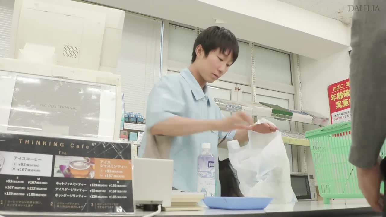  [AI Decoding Version]  The frustrated part-time wives were ejaculated six times, three times each in a short period of time, as if they were fighting for their sexual desires. Mino Suzume Yuko Ono - AV大平台-Chinese Subtitles, Adult Films, AV, China, Online Streaming