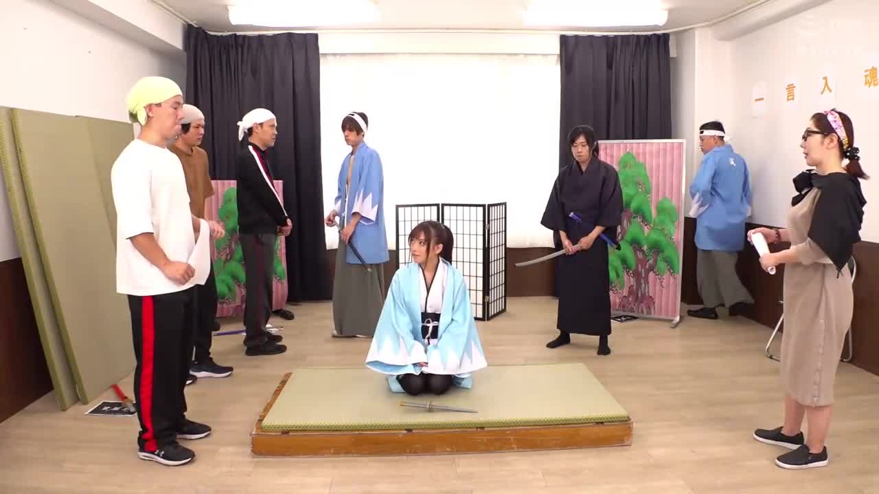 shame! The emperor and leader of the power harassment group, in order to let a new actress who can&#039;t act understand the feelings of the character - hara-kiri, teach her nude performance! Beautiful Gir... - AV大平台-Chinese Subtitles, Adult Films, AV, China, Online Streaming