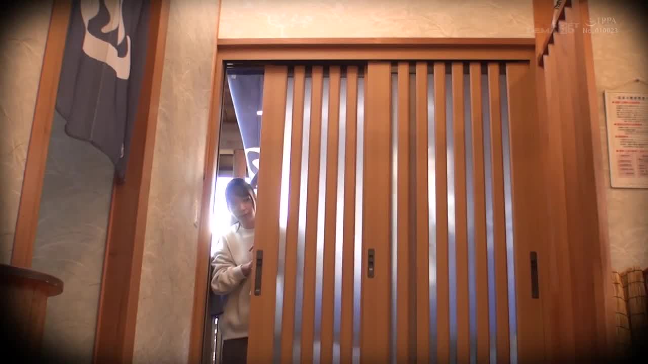 I found this girl traveling at Isawa Onsen.Would you like to enter the men&#039;s bath with just a towel? 58 Cum! Anal licking! Be careful when touching the bathtub Mission series &amp; bonus try ``Pee in the... - AV大平台-Chinese Subtitles, Adult Films, AV, China, Online Streaming