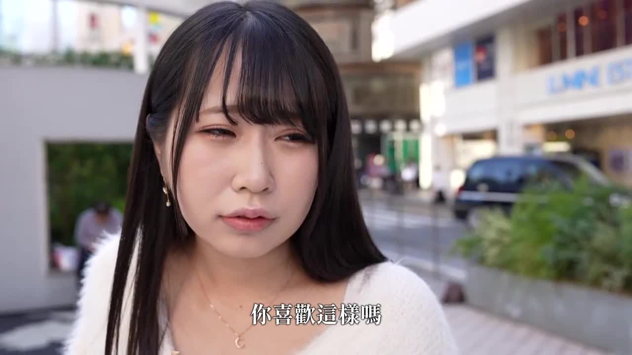 Vibrating G cup! A female college student with neat black hair decided to star in an AV. Even though her body was stiff with tension, she melted as soon as we kissed! You must listen to the sweet moan... - AV大平台-Chinese Subtitles, Adult Films, AV, China, Online Streaming