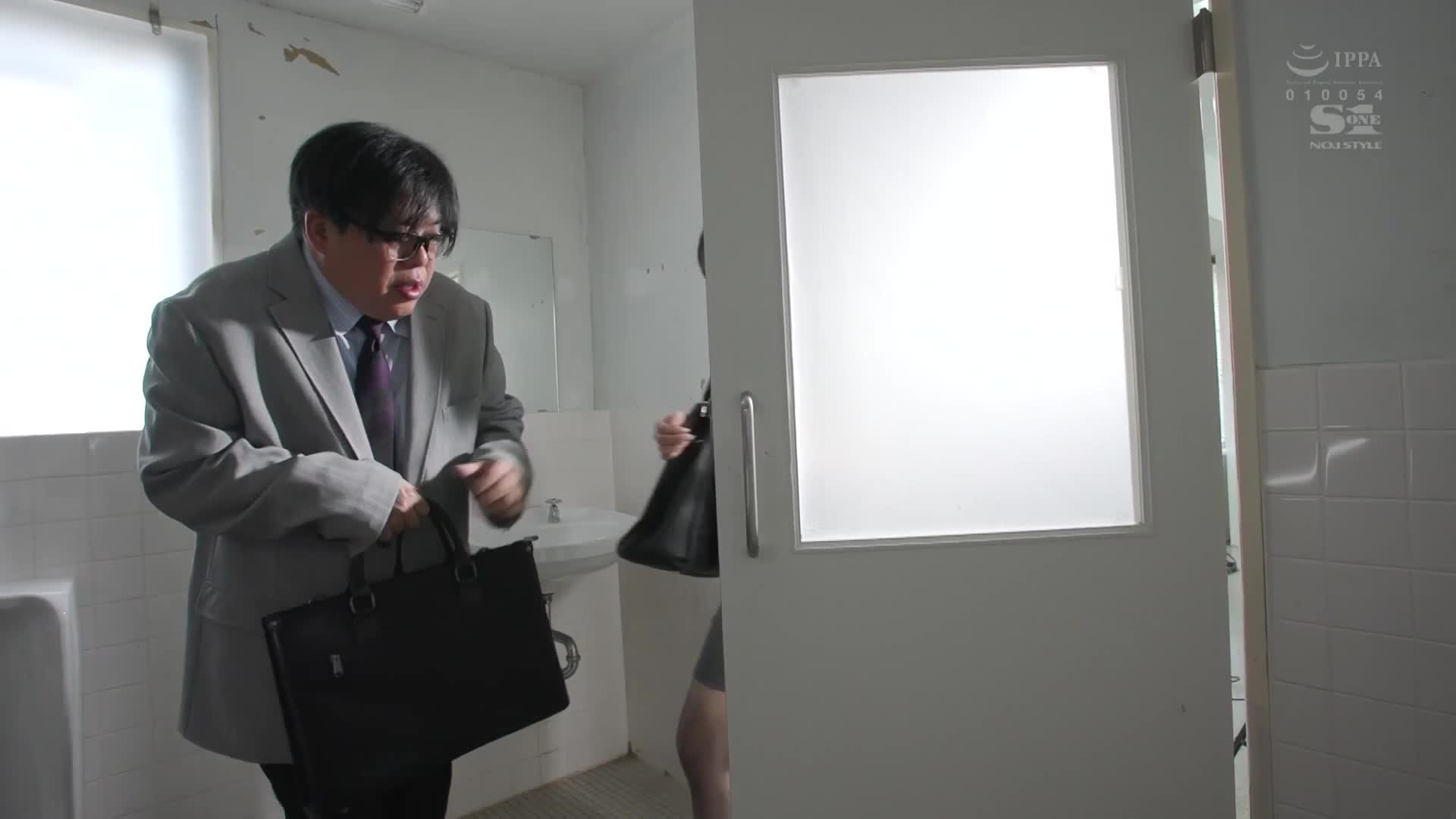 The OL who is infatuated with the thin body is rubbed tightly by the giant man Haori, making her unable to move to the ultimate climax of humiliation. wing dance - AV大平台-Chinese Subtitles, Adult Films, AV, China, Online Streaming