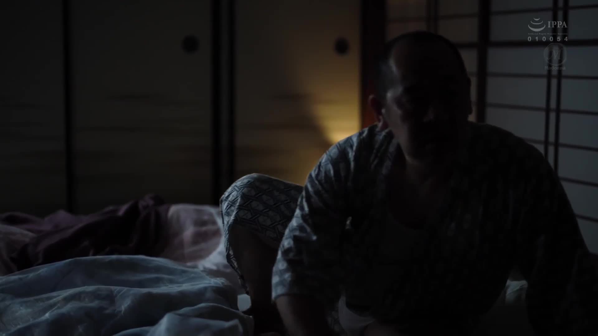 Even if my mouth is torn, I can&#039;t tell my husband that I am pregnant by my father-in-law... During a two day and one night trip to the hot springs, I was creampied multiple times. -An Jihua - AV大平台-Chinese Subtitles, Adult Films, AV, China, Online Streaming