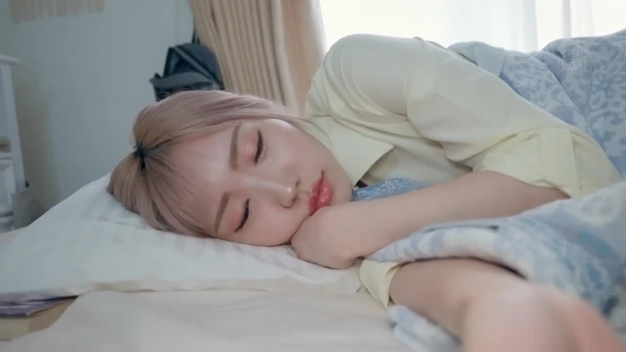 My penis and lips melted in the sweet tongue kiss riding position, being sweetly trained by the slutty girl Chunyang Menghua - AV大平台-Chinese Subtitles, Adult Films, AV, China, Online Streaming