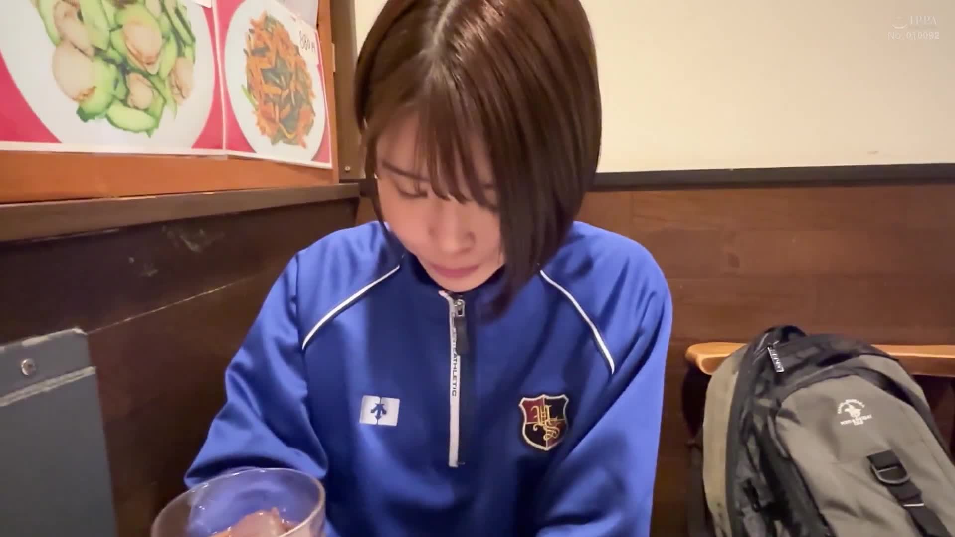 J○ Walk 8 &quot;I want to have sex that I wouldn&#039;t normally have&quot; ~ Transparent and fair skin. A high school girl with short hair that makes her petite body tremble. ~ - AV大平台-Chinese Subtitles, Adult Films, AV, China, Online Streaming