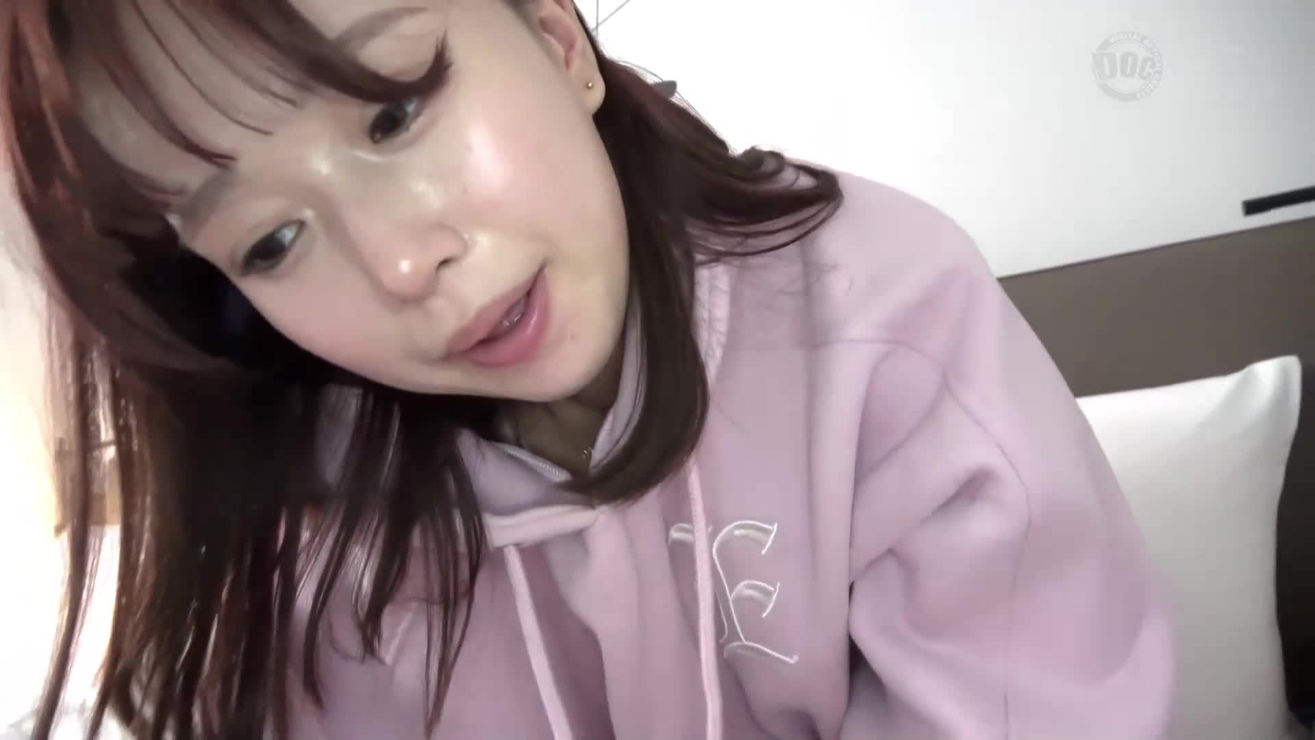 [Slender shaved beauty] A very cute and active female college student appears! ! Sensitive pussy is so wet! Torture your tight white peach butt from behind! Cute face covered in semen...! ! Gonzo sex... - AV大平台-Chinese Subtitles, Adult Films, AV, China, Online Streaming