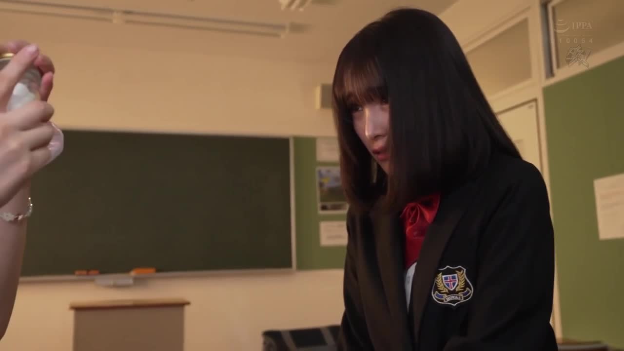 Pure top student turns lesbian during intense sex with bad girl. Shiraishi Momo, Momonaga Sarina - AV大平台-Chinese Subtitles, Adult Films, AV, China, Online Streaming
