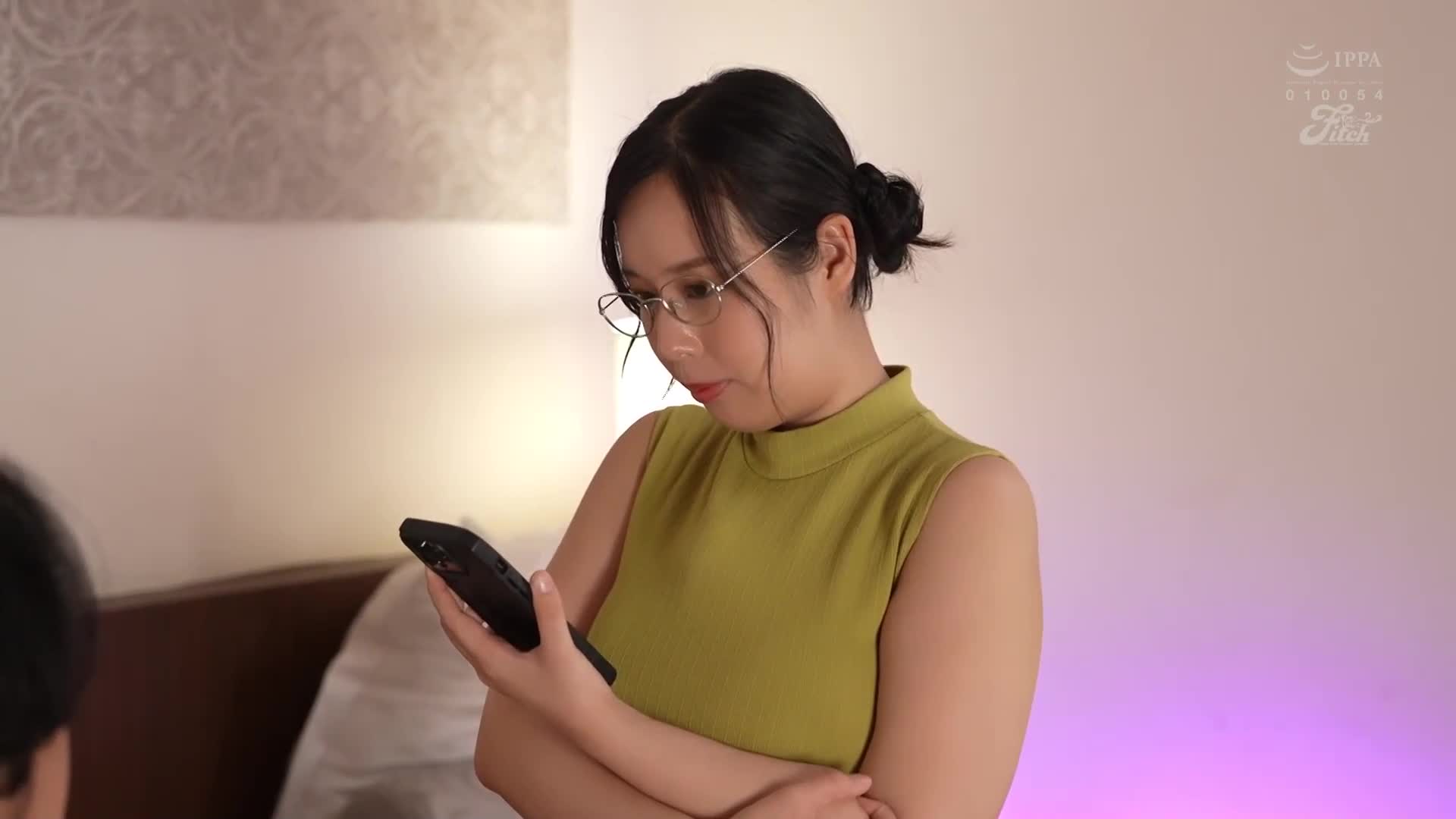 The ultra-high-waisted swimsuit exposes your plump and tight temptation from impossible angles! The plump female teacher who is usually simple and serious Tsukada Shiori - AV大平台-Chinese Subtitles, Adult Films, AV, China, Online Streaming