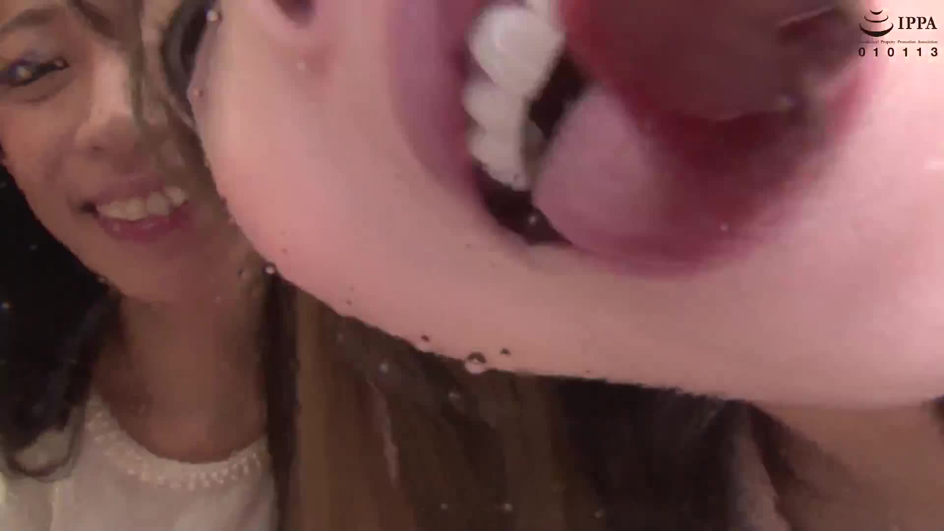 Lesbian kissing addicts - AV大平台-Chinese Subtitles, Adult Films, AV, China, Online Streaming