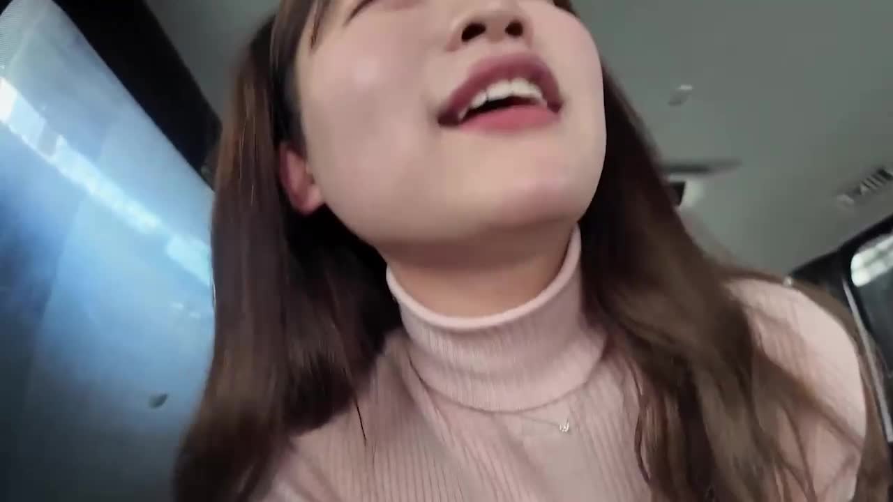A beautiful and innocent girl, having sex with a cock, fair skin, and loves to laugh. She was fucked without a condom in the parking lot in broad daylight. Her face turned red and she was so cute. - AV大平台-Chinese Subtitles, Adult Films, AV, China, Online Streaming