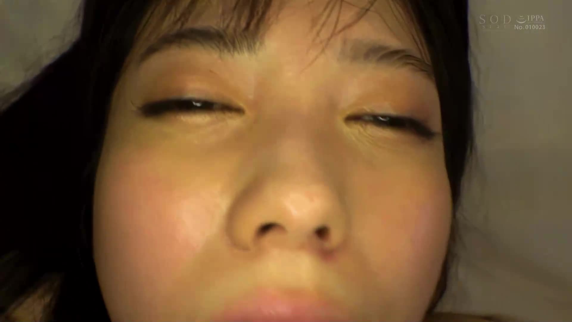 A local government official (23 years old) who is completely addicted to pornographic videos. She likes gentlemen and kind uncles in high-end suits (40 years old, unknown occupation) Kominato Yotsuba - AV大平台-Chinese Subtitles, Adult Films, AV, China, Online Streaming