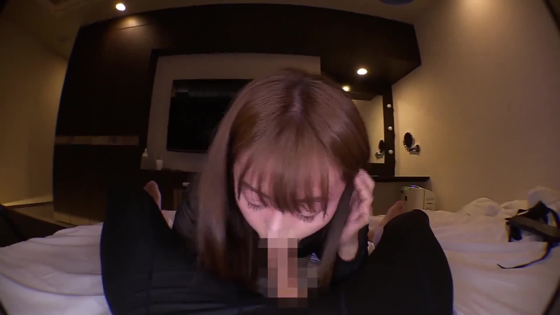 Facial Big Ass Wife is a naughty service mom whose plump and sexy body makes her nipples pop out. - AV大平台-Chinese Subtitles, Adult Films, AV, China, Online Streaming