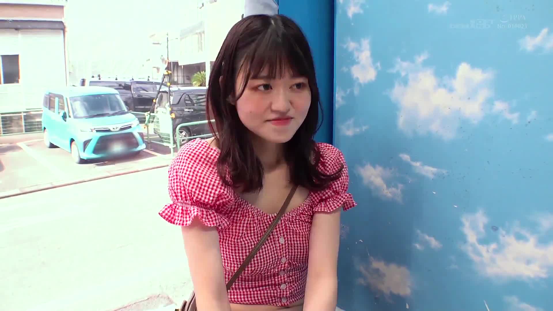 [Exclusively for bare-shouldered ladies] Deep breast massage for the first time! As embarrassing as it is, would a sighing girl with sensitive breasts accept a raw dick? ? Ran-chan, an amateur girl wi... - AV大平台-Chinese Subtitles, Adult Films, AV, China, Online Streaming
