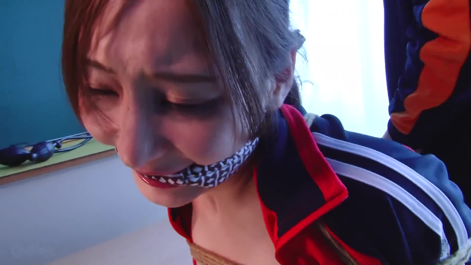 Female physical education teacher Yuri Adachi who longs to be ruthlessly violated - AV大平台-Chinese Subtitles, Adult Films, AV, China, Online Streaming