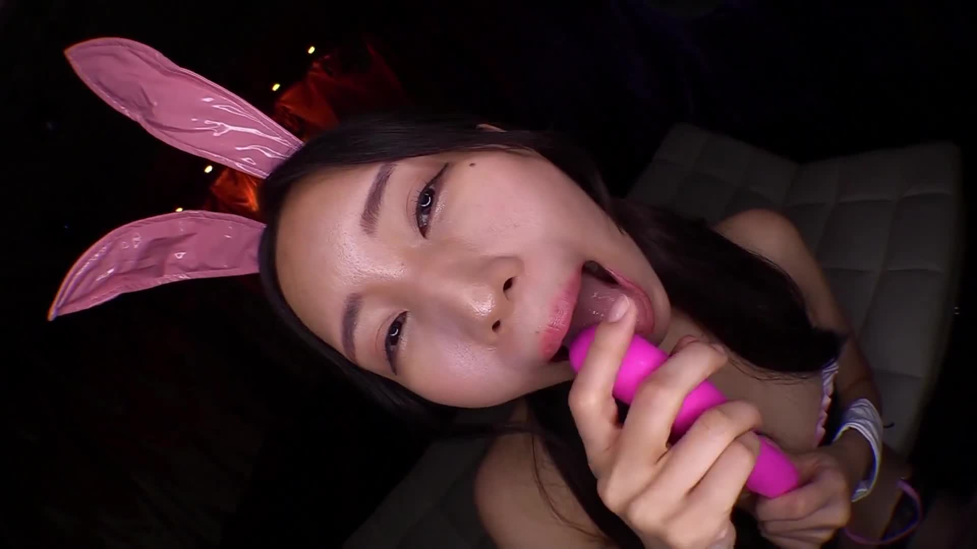 Seductive and lascivious bunny girl is a carnivorous masochist slut, Satomi Mioka - AV大平台-Chinese Subtitles, Adult Films, AV, China, Online Streaming