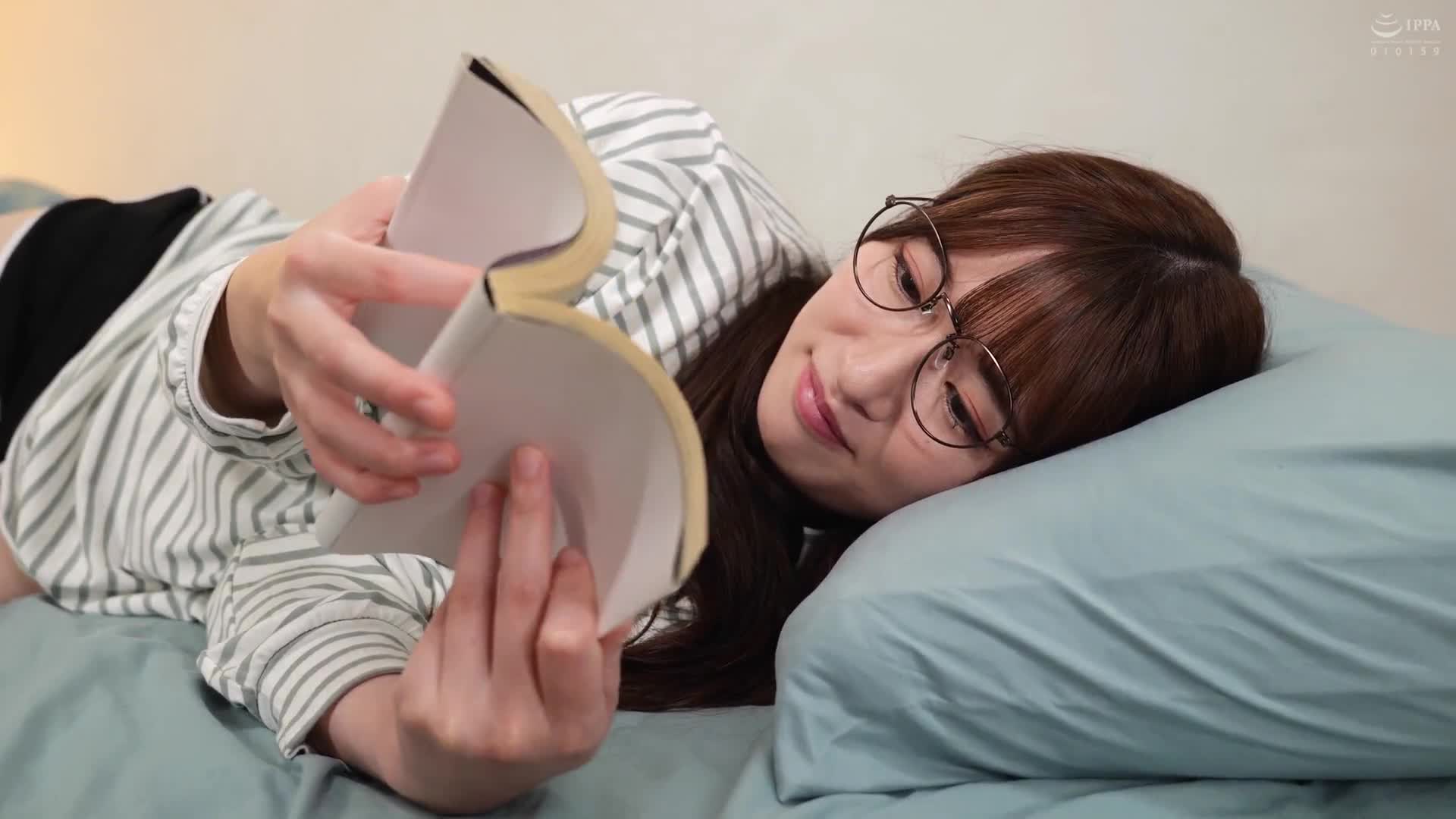 My stepsister never leaves the house and lets me use her pussy anytime I want in exchange for running errands for her. Mei Uesaka - AV大平台-Chinese Subtitles, Adult Films, AV, China, Online Streaming