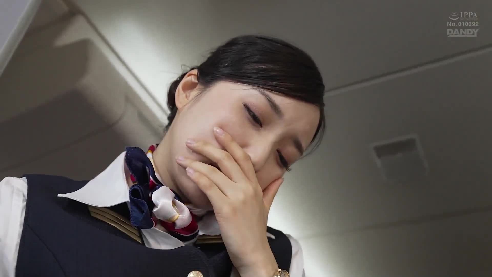 After get off work, the beautiful flight attendant rejected her kiss, so she ambushed her! Squirting lesbian college girls will follow you until you become a lesbian - AV大平台-Chinese Subtitles, Adult Films, AV, China, Online Streaming
