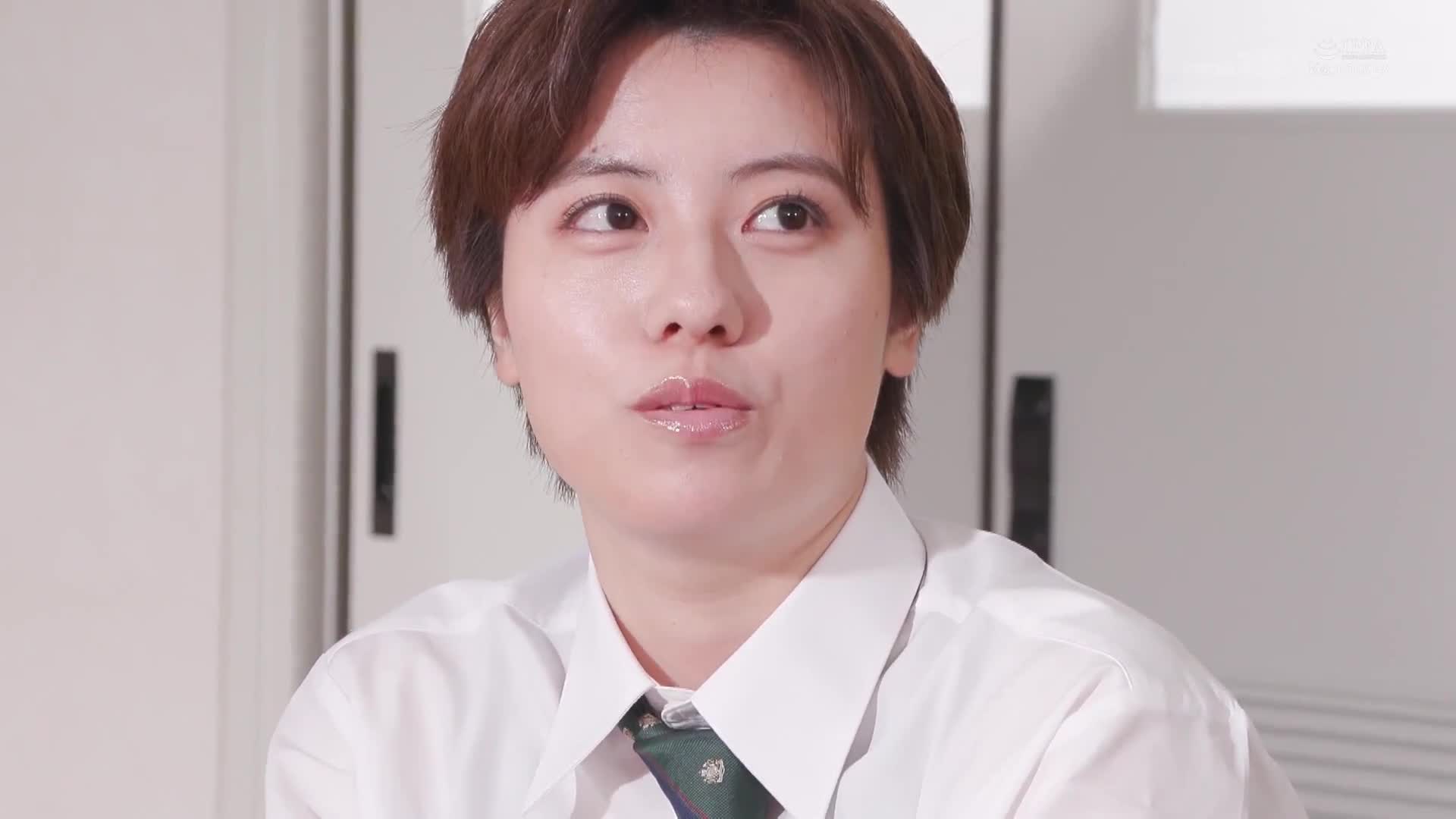 The female assistant director of the AV studio replaced the actress and bullied her by dressing her in men&#039;s clothes. - AV大平台-Chinese Subtitles, Adult Films, AV, China, Online Streaming