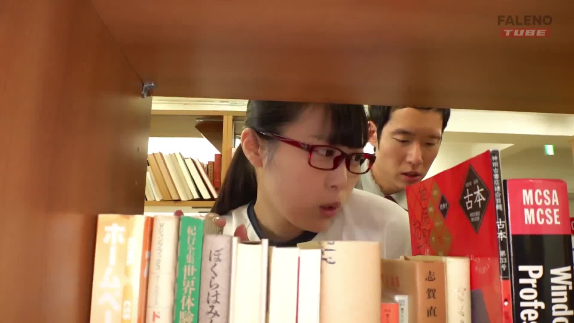 Obscene chain reaction! ! A former student, a headstrong girl, transferred to our school from a country school and she took over the shy, non-sexual overachievers in the school and turned them into sl... - AV大平台-Chinese Subtitles, Adult Films, AV, China, Online Streaming