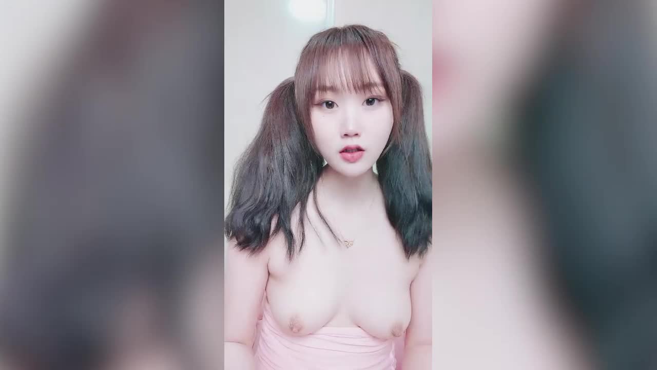 The most beautiful pussy 18 white tiger tender girl, not broadcast for a while, back, top beautiful buttocks twisting, concave and convex glass rod inserted into the pink pussy, toilet masturbation sp... - AV大平台-Chinese Subtitles, Adult Films, AV, China, Online Streaming