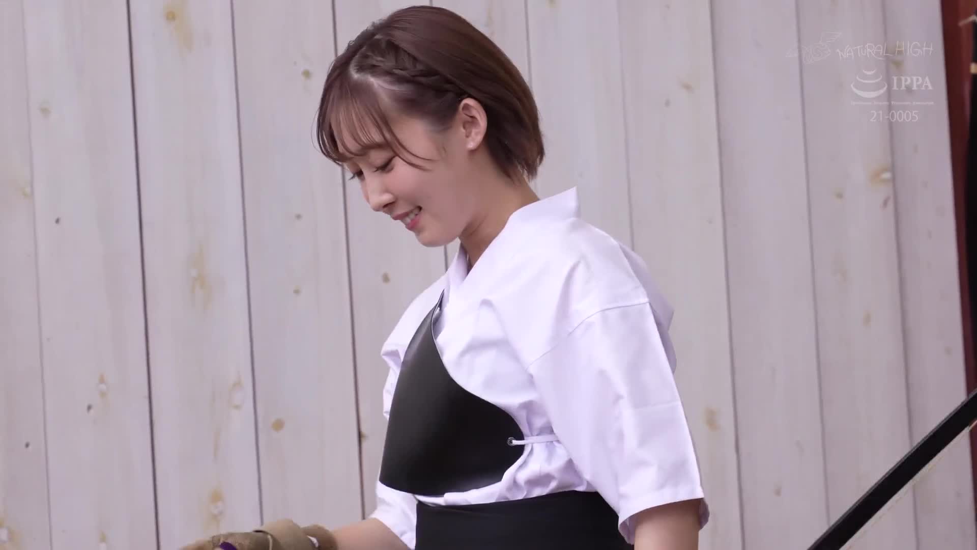 A few years later, a teacher (archery club) who developed a masochistic female sexual harassment during his school days... In front of his wife, he ejaculates humiliatingly on the back of the masochistic man until his semen runs out. - AV大平台-Chinese Subtitles, Adult Films, AV, China, Online Streaming