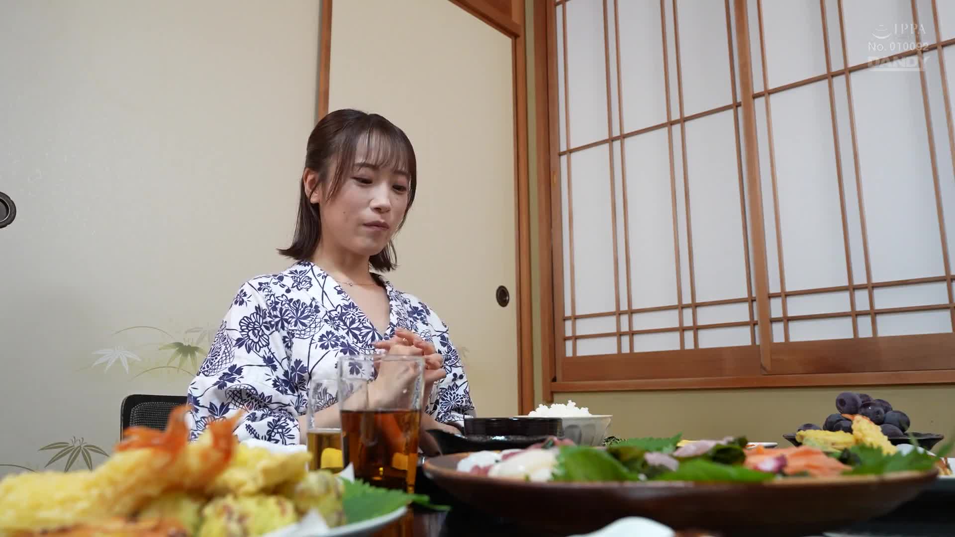 Invited a male massage girl who secretly provided obscene services to a hot spring trip and had rough sex with her, but she turned out to be a slut who kept asking for more VOL.10 - AV大平台-Chinese Subtitles, Adult Films, AV, China, Online Streaming
