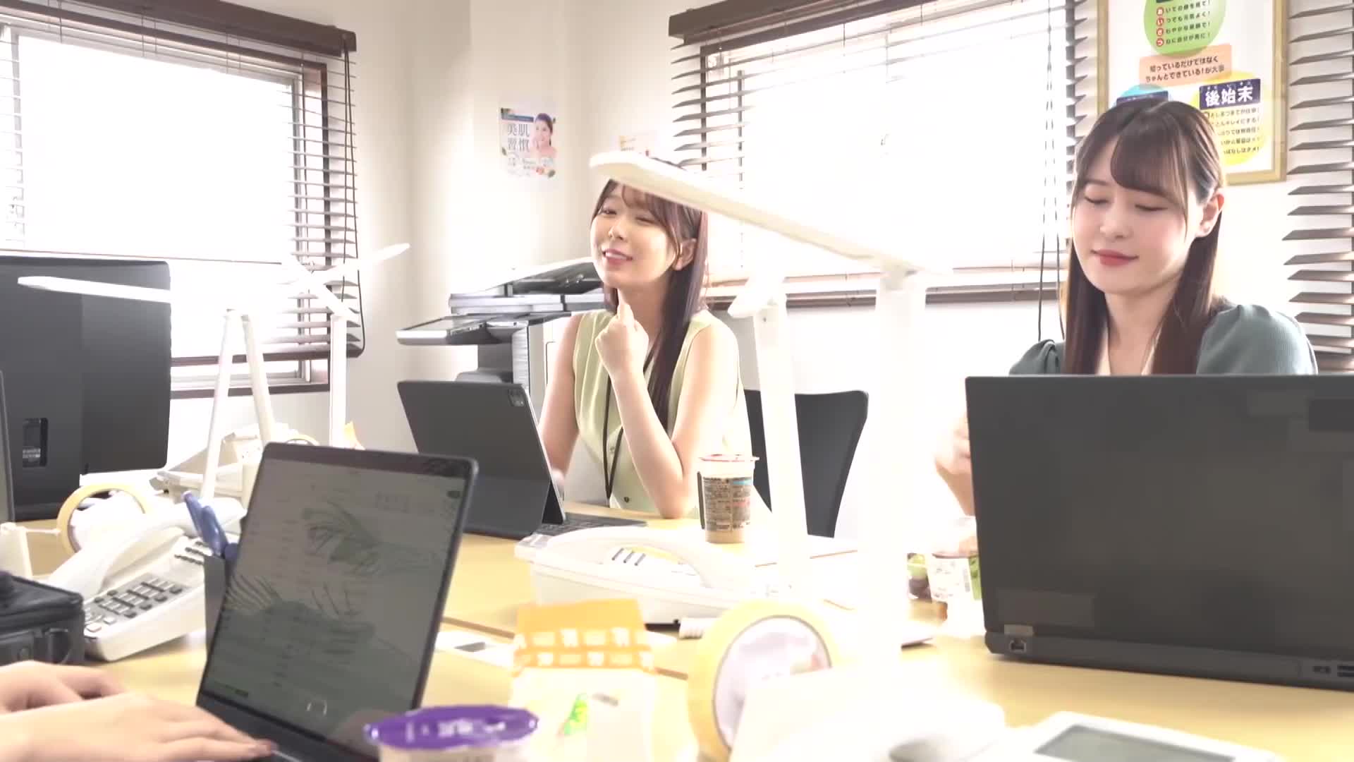 When I joined the sexy lingerie manufacturer, I was the only man giving oral sex to women from morning till night. Job description: As long as you are summoned by female employees, you have to lick their vaginas immediately at any time and anywhere. - AV大平台-Chinese Subtitles, Adult Films, AV, China, Online Streaming