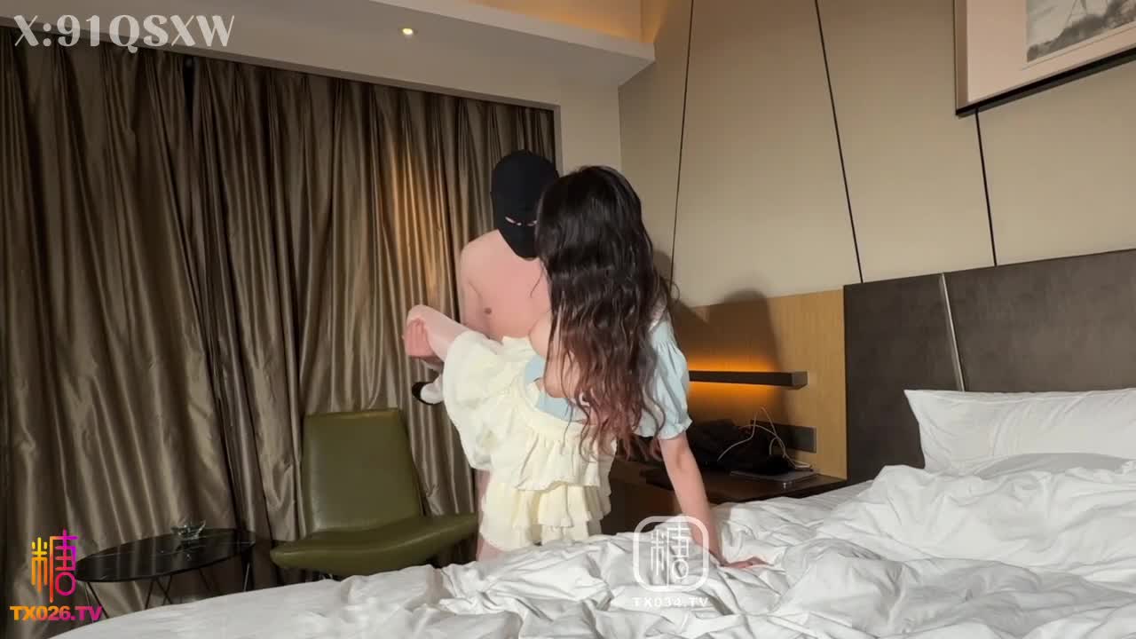 Love is deep [Pure Girls&#039; High School] Father&#039;s redemption Incestuous father-loving daughter who is hurt in love finds support under her father&#039;s crotch - AV大平台-Chinese Subtitles, Adult Films, AV, China, Online Streaming