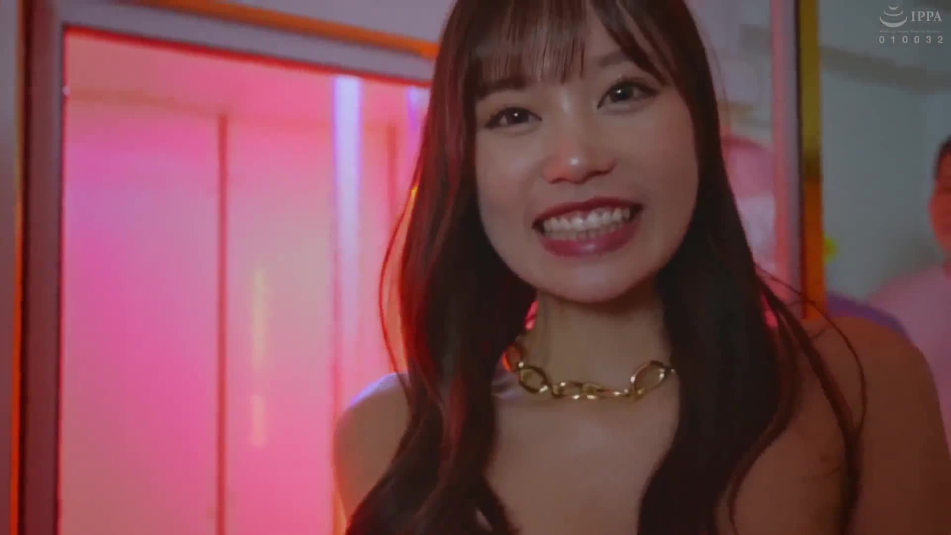 [Completely subjective] 24 Hours and you can easily buy cute girls and have sex! A convenience store with decorative windows from the near future! Convenience store girls are in the drink case! Take it home, okay! Even in the spot... - AV大平台-Chinese Subtitles, Adult Films, AV, China, Online Streaming