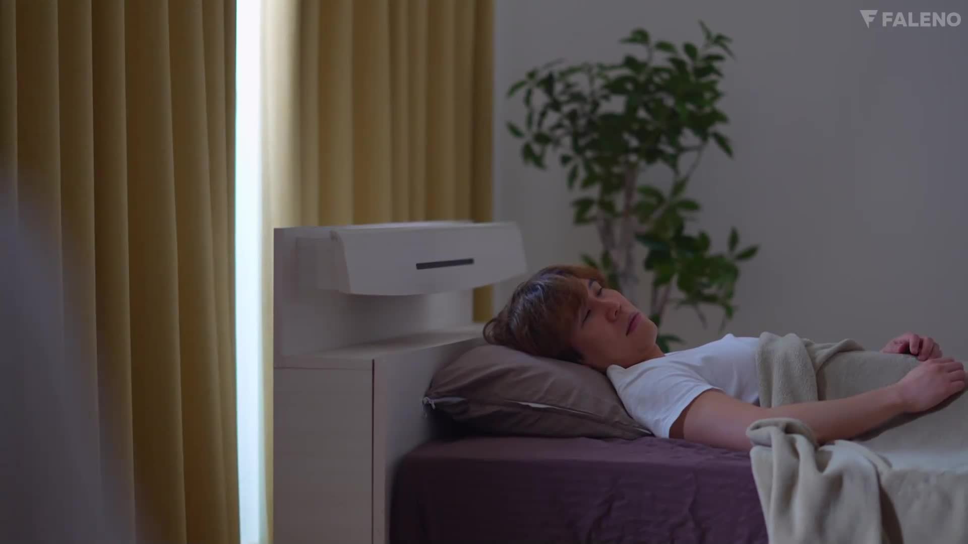 The lover I only knew for three days met you who missed the last train late at night. It ended suddenly. Ji Gao Ningning - AV大平台-Chinese Subtitles, Adult Films, AV, China, Online Streaming
