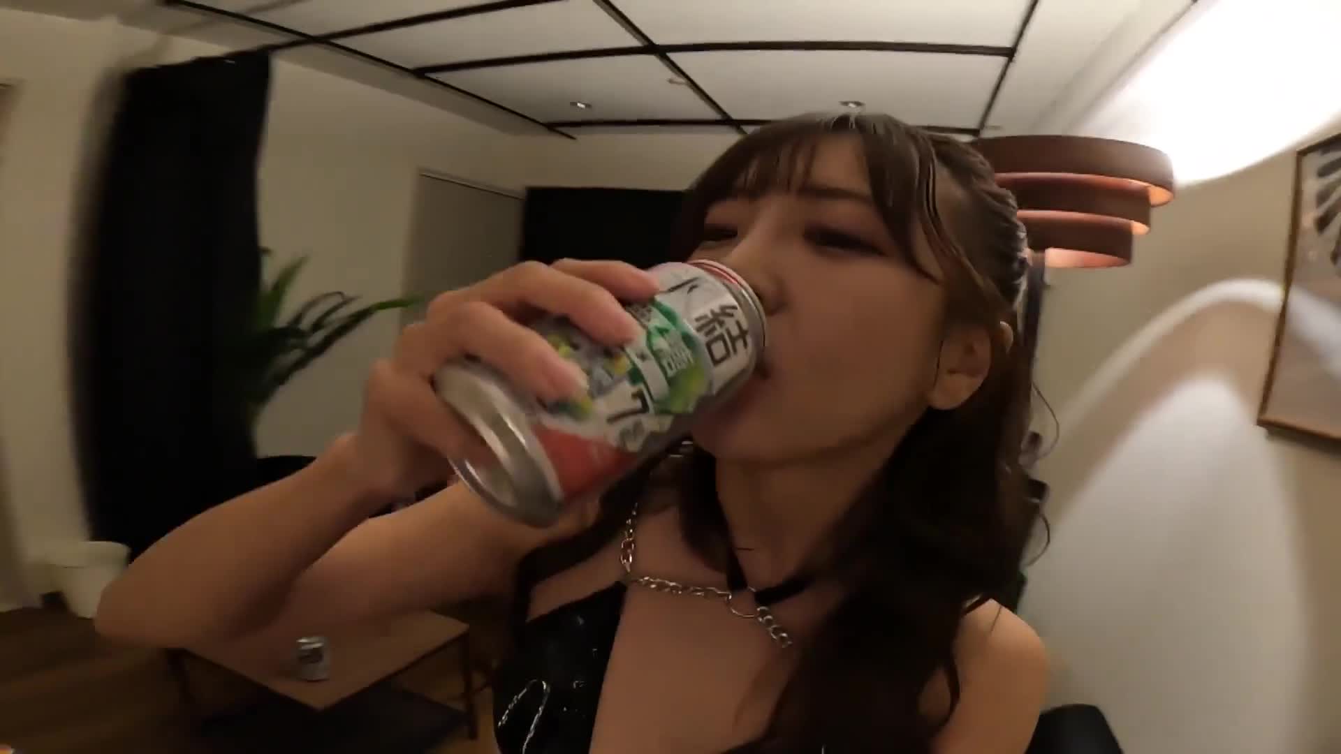 When I gave Konaumi Aya a drink, her slut aura was completely exposed, so I just took a video of her having sex! - AV大平台-Chinese Subtitles, Adult Films, AV, China, Online Streaming