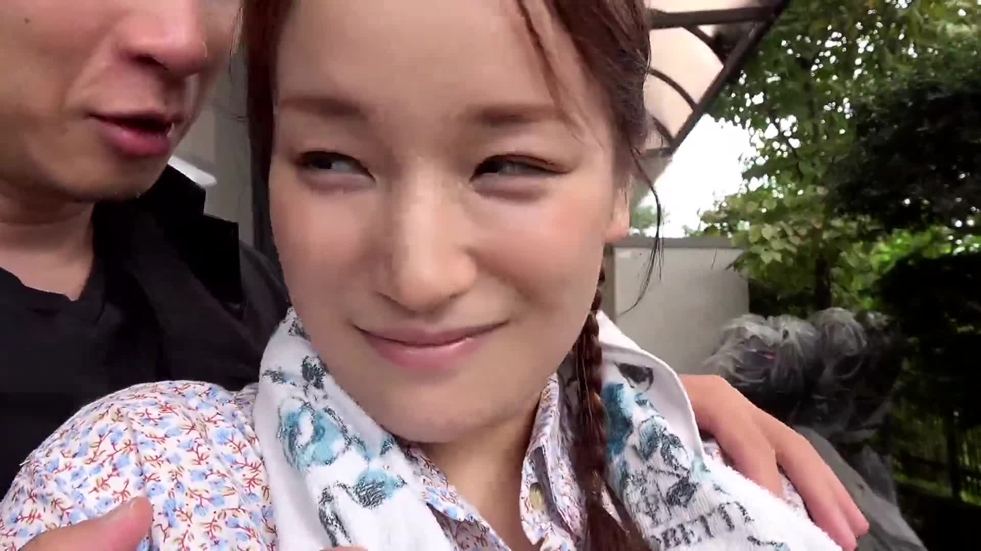 Nakano Kozue, a wife with just the right amount of breasts and a big butt, harvesting rice in Okutama - AV大平台-Chinese Subtitles, Adult Films, AV, China, Online Streaming