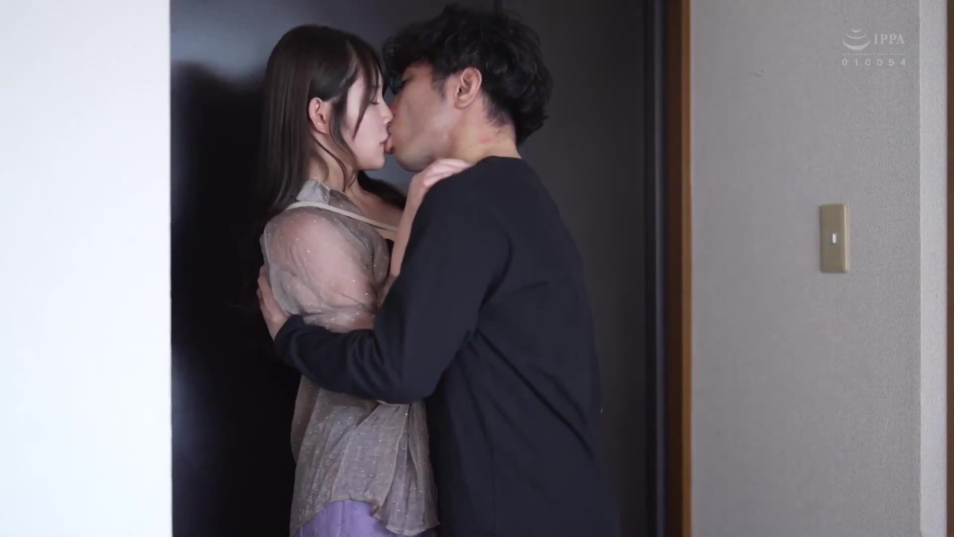 The earthy little girl I liked before has evolved into a sexy big-breasted married woman, so we kept having sex until our sexual desire was exhausted... - AV大平台-Chinese Subtitles, Adult Films, AV, China, Online Streaming