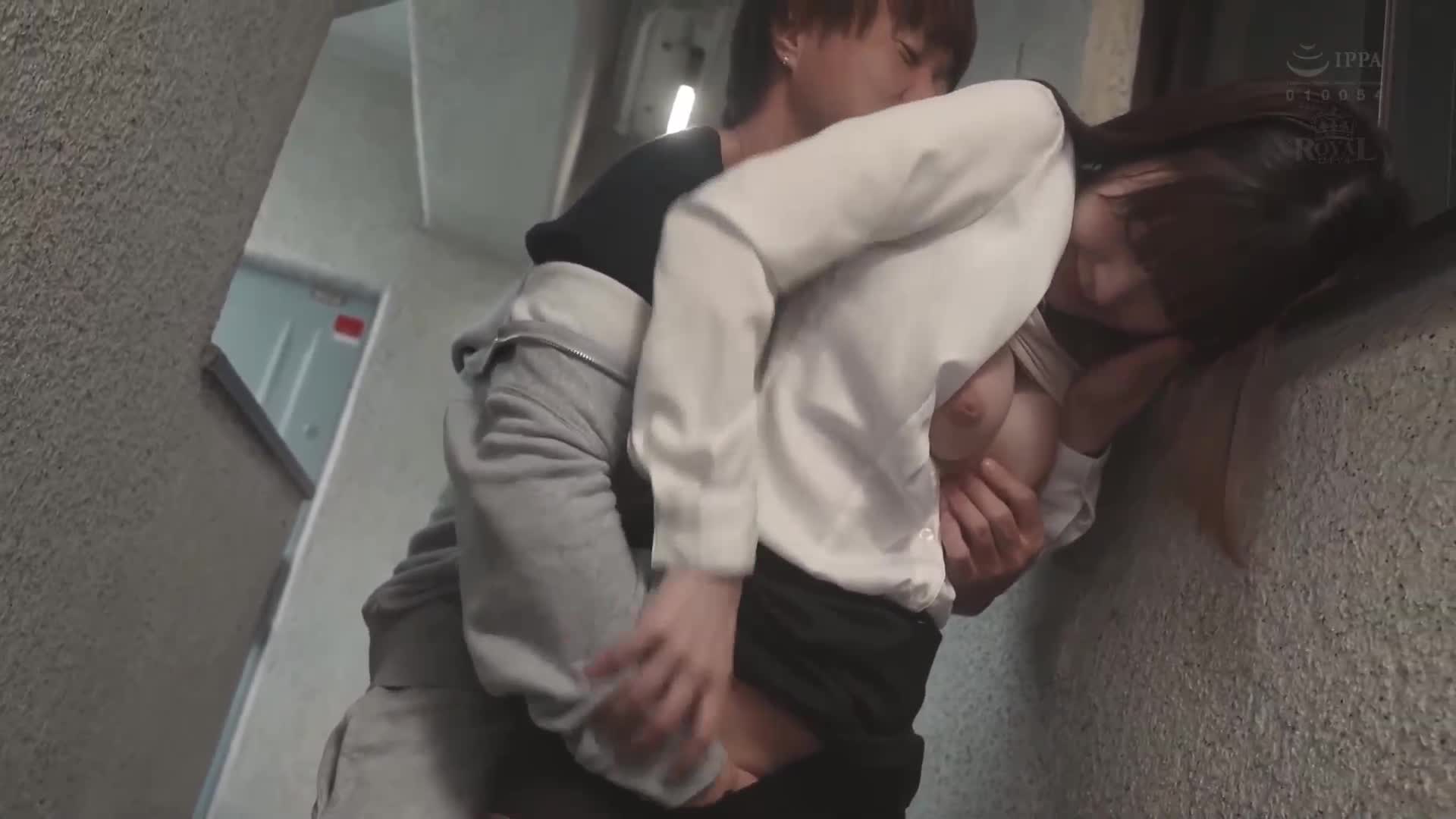 I want to break up, but my scumbag boyfriend who doesn&#039;t do housework or work has a very attractive penis...a lover deep in the womb who can never be separated from life. Feng Meiyu - AV大平台-Chinese Subtitles, Adult Films, AV, China, Online Streaming