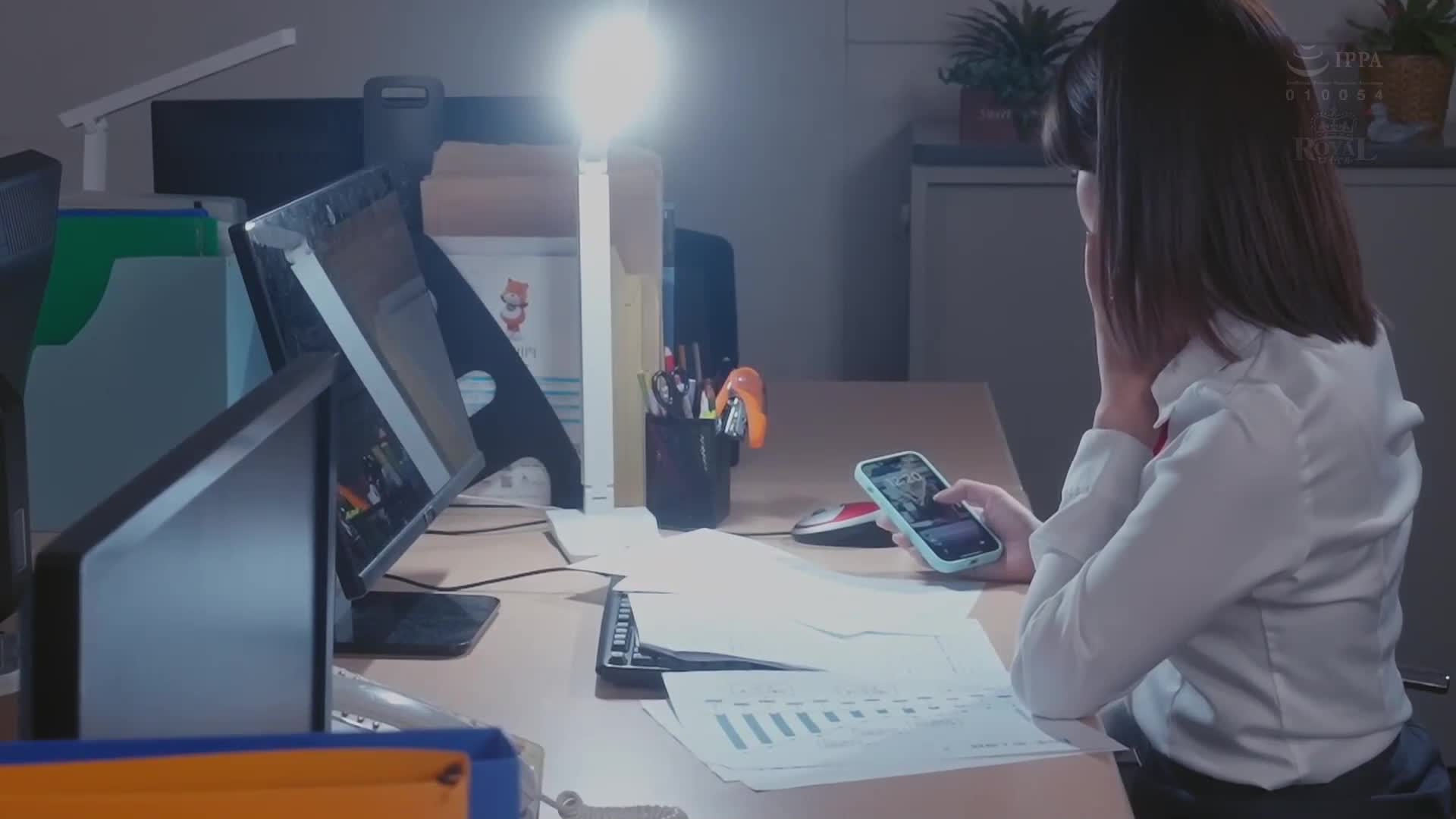 I want to break up, but my scumbag boyfriend who doesn&#039;t do housework or work has a very attractive penis...a lover deep in the womb who can never be separated from life. Feng Meiyu - AV大平台-Chinese Subtitles, Adult Films, AV, China, Online Streaming