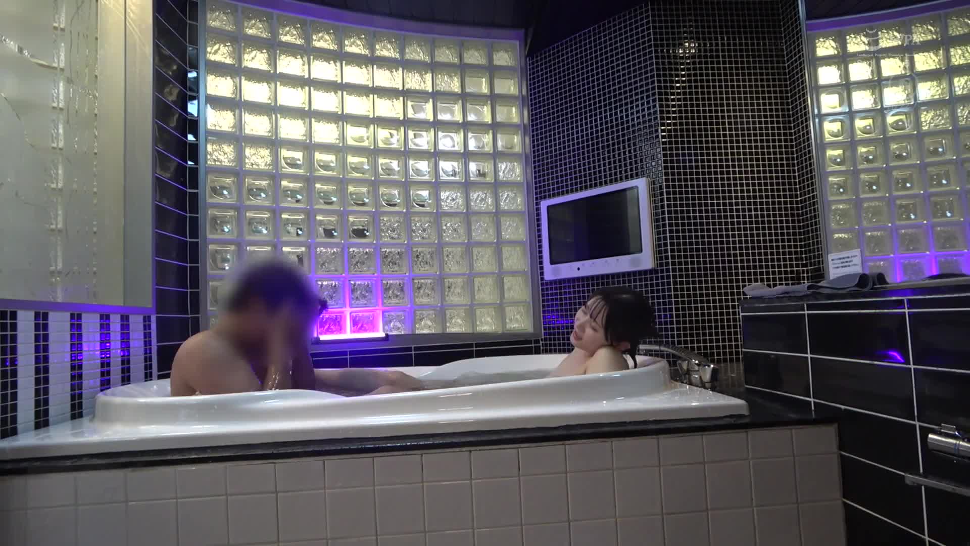 OL&#039;s Secret Holiday Passionate wife. 8 Secret Dates with a Working Office Lady Found on a Social Networking Site! ? - AV大平台-Chinese Subtitles, Adult Films, AV, China, Online Streaming