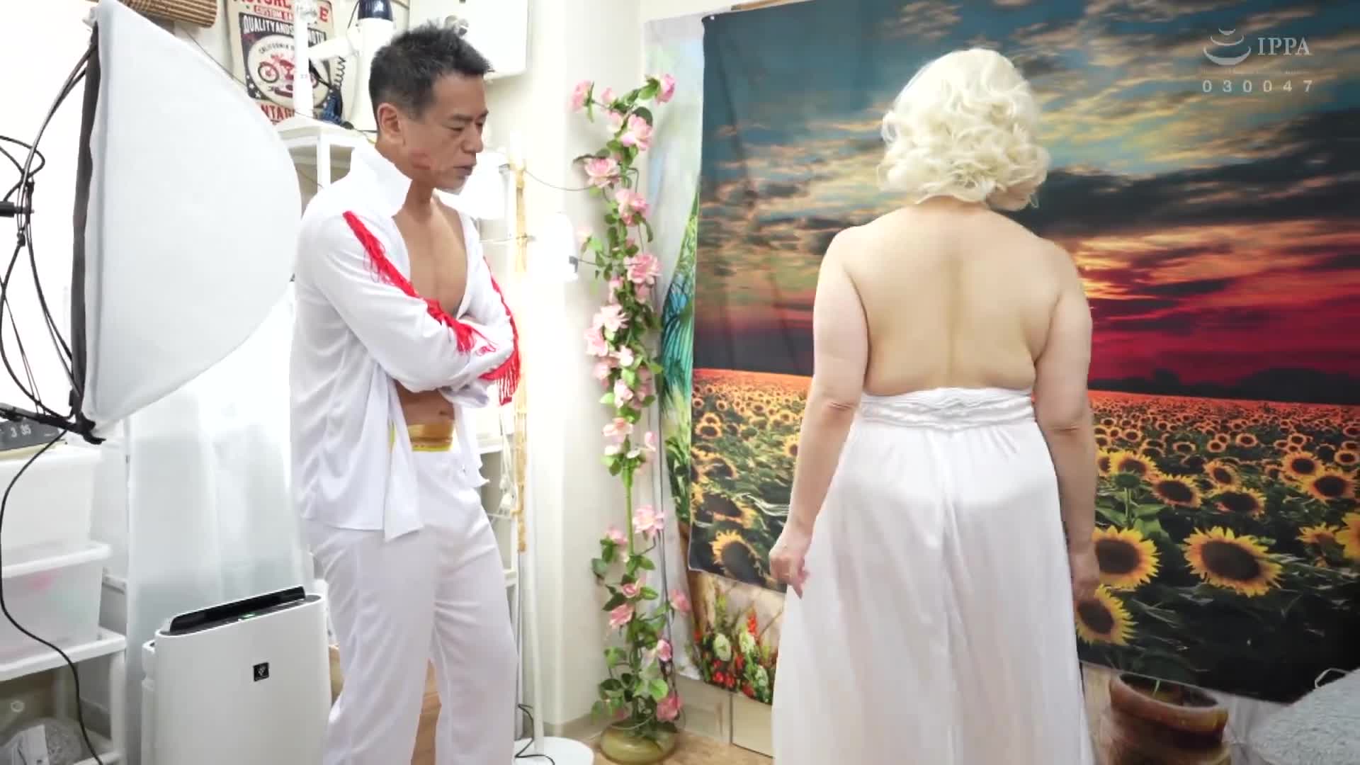 [Shame] Babacos! [BBA] I embarrassed a mature, busty, J-cup housewife by dressing her in a white one-piece dress and a blonde wig, mimicking the style of Marin Mollo [Mr.]. Nakata] Ms. Shiho Terajima, 47 years old - AV大平台-Chinese Subtitles, Adult Films, AV, China, Online Streaming