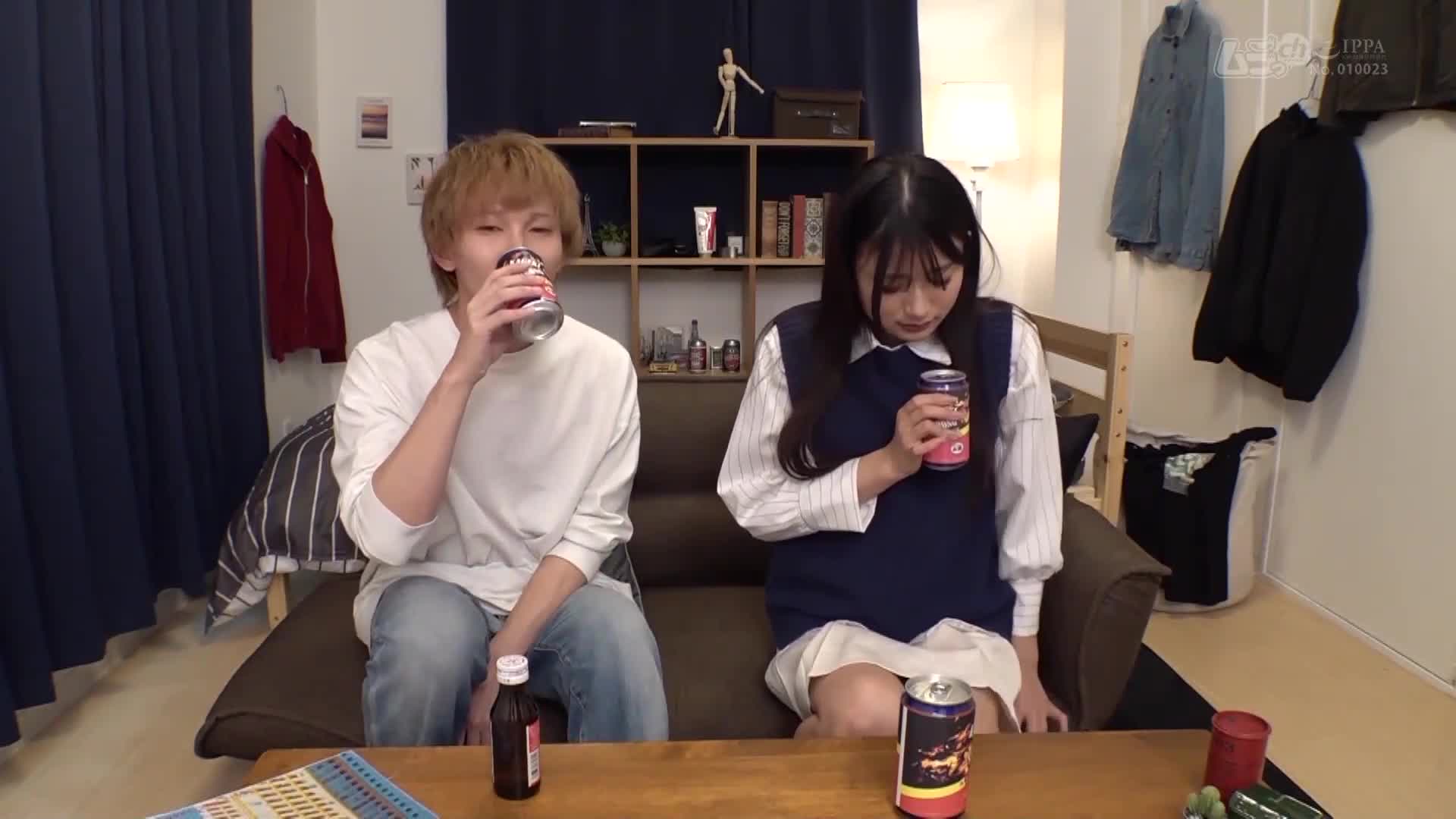 Human nature observation: The vibrator of the friend who lives in the man&#039;s house and talks to him... The moment of collapse, the friend&#039;s true secret of the slutty woman - AV大平台-Chinese Subtitles, Adult Films, AV, China, Online Streaming
