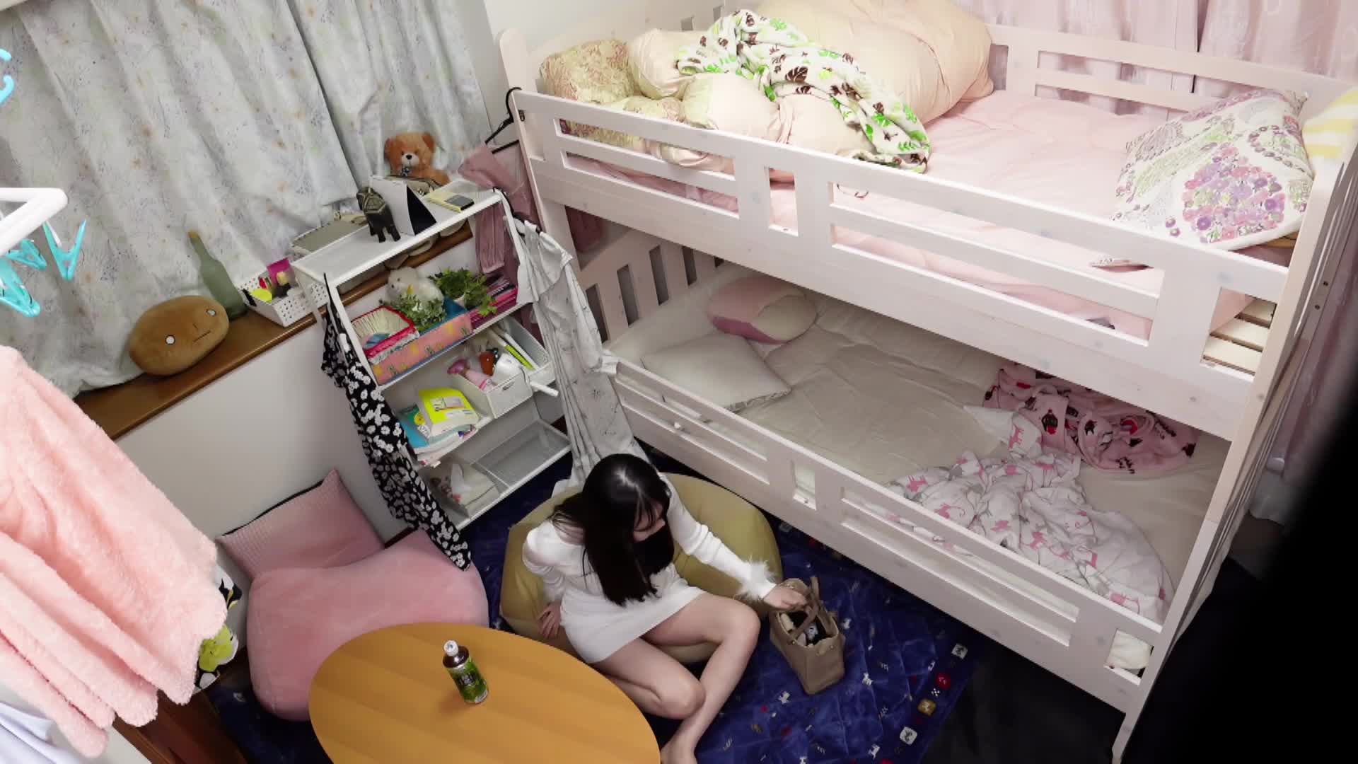 A peek at a famous private university women&#039;s dorm - an intense masturbation record - AV大平台-Chinese Subtitles, Adult Films, AV, China, Online Streaming