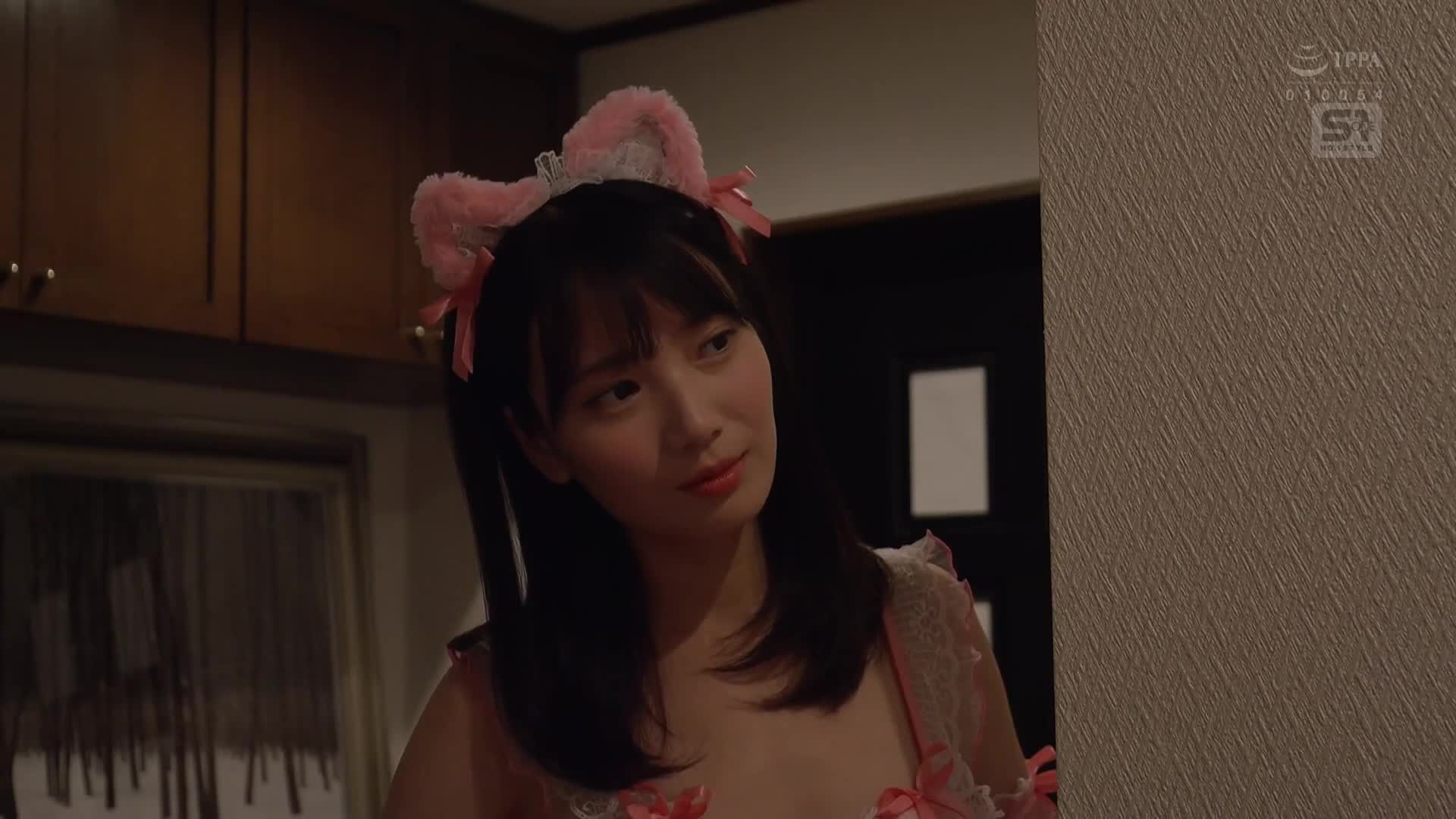 While his wife is away, he is also at work to take care of his employer, Shimo, and is seduced by a service maid. Sakakibara Moe - AV大平台-Chinese Subtitles, Adult Films, AV, China, Online Streaming