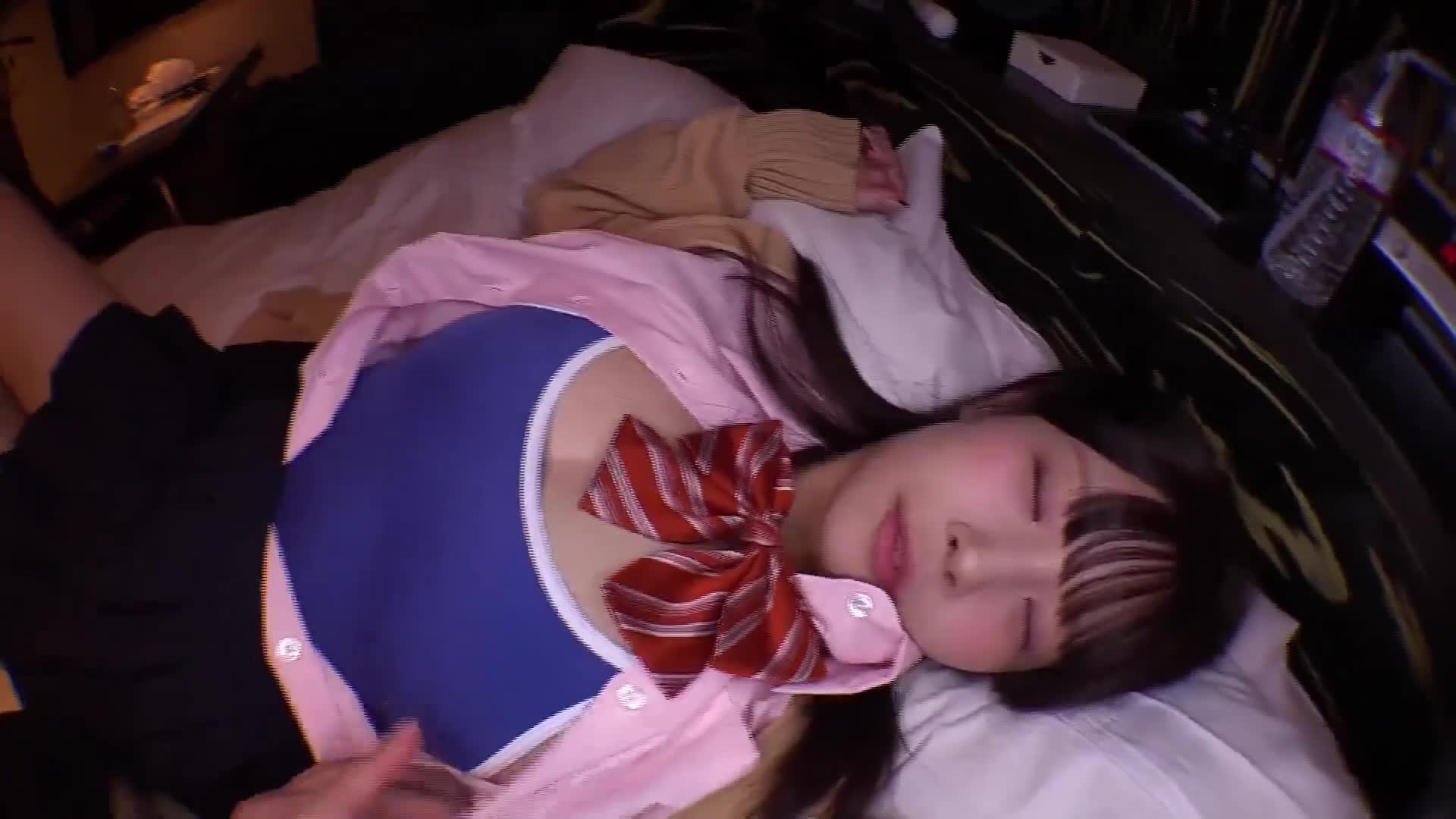 The rumored idol high school girl is a little devil nympho with plump and voluptuous breasts, tempting the uncles - AV大平台-Chinese Subtitles, Adult Films, AV, China, Online Streaming