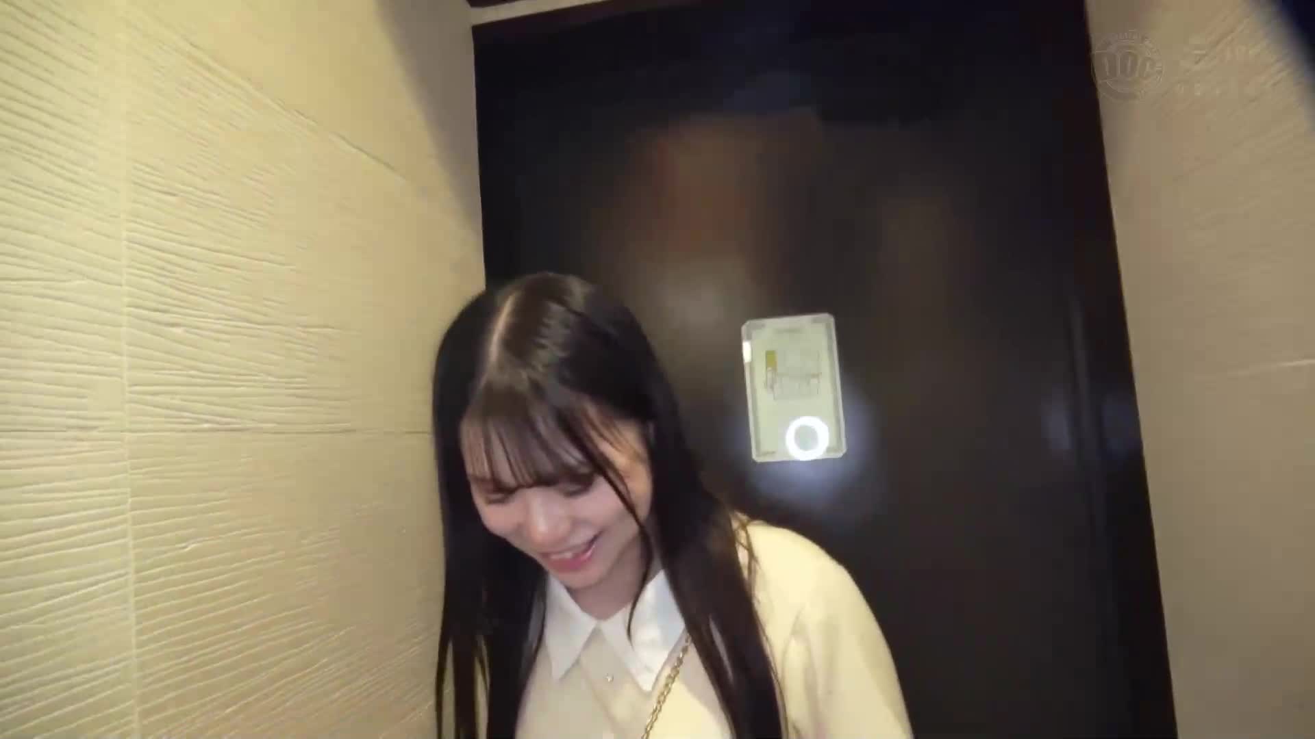 A hidden lewd college student with a vibrator inserted outside and a twitching reaction, with a hidden lewd college student x a toy and cosplay full of sex → continuous creampie [Rena (university student)] - AV大平台-Chinese Subtitles, Adult Films, AV, China, Online Streaming