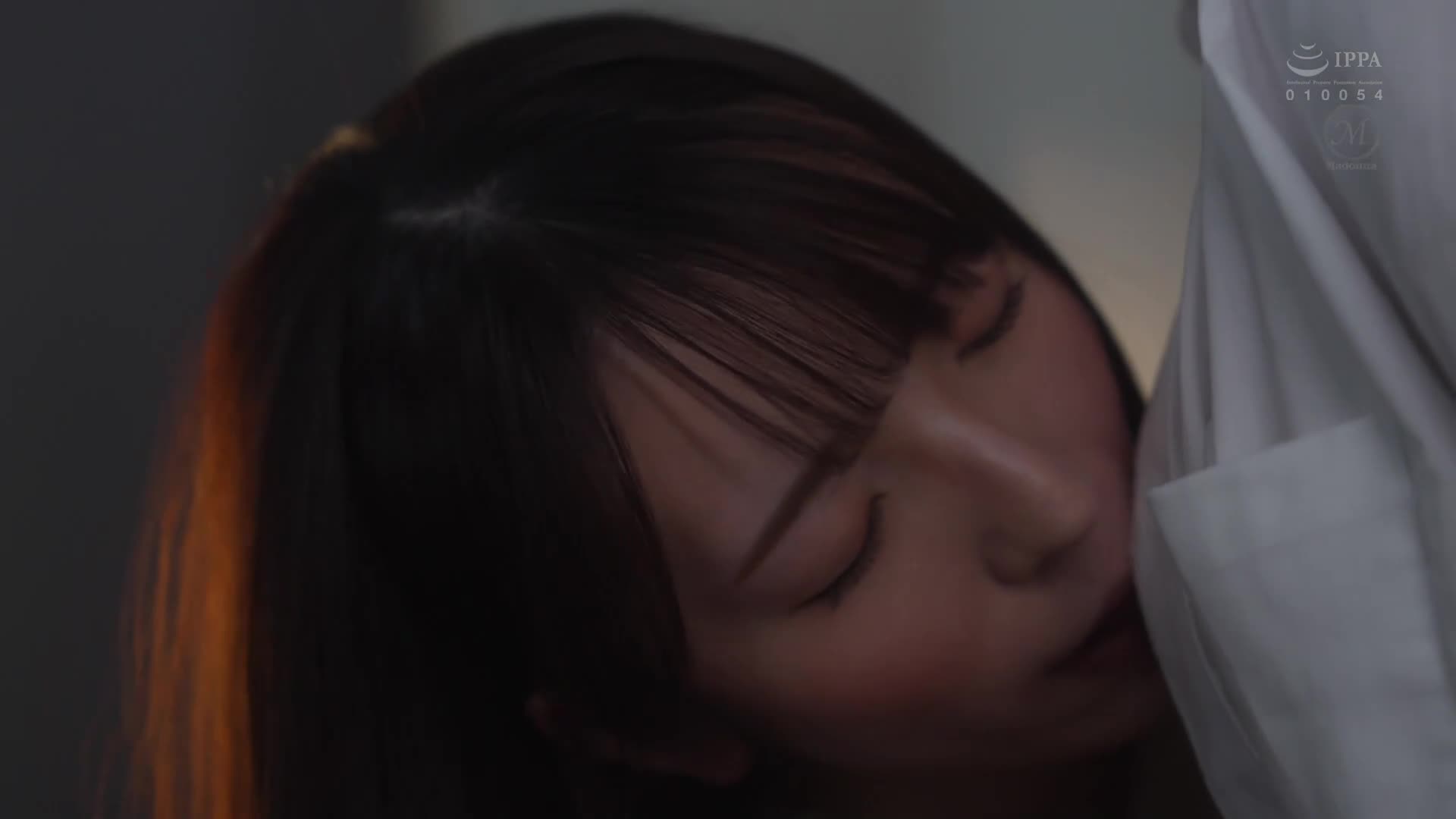 I want to make my wife and her super-sexual junior to admit her love, and spend three hours alone... My NTR story about my wife being taken away from a total of 16 creampies without ever losing out. Kohana Non - AV大平台-Chinese Subtitles, Adult Films, AV, China, Online Streaming