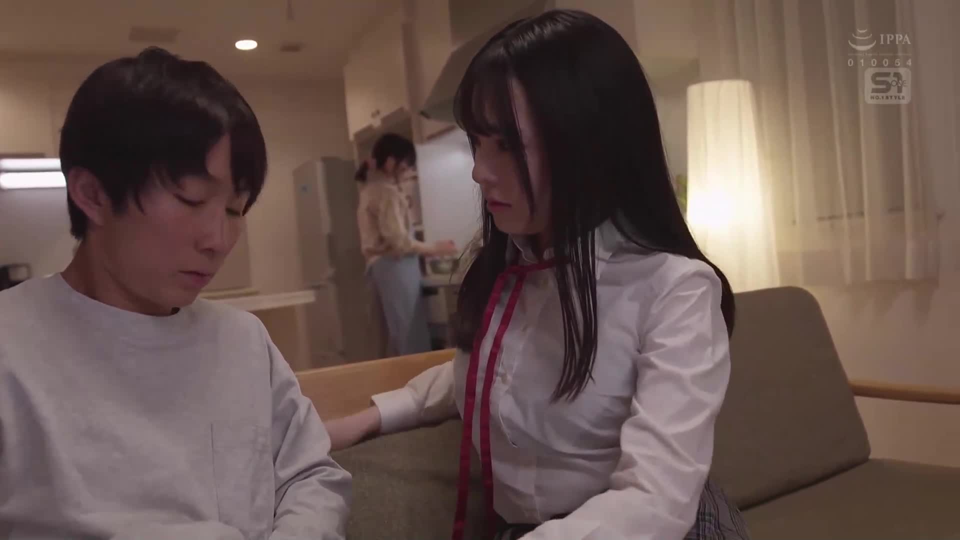 I secretly fucked her big-breasted little sister who was too weak to push, and made her swollen cock and she was sensitive and instantly cumming, and she was able to have a premature ejaculation constitution. - AV大平台-Chinese Subtitles, Adult Films, AV, China, Online Streaming